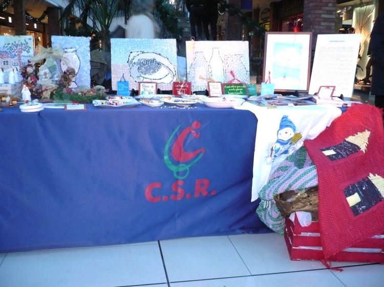 Viagrande, un successo la mostra di Natale “I laboratori del sorriso”