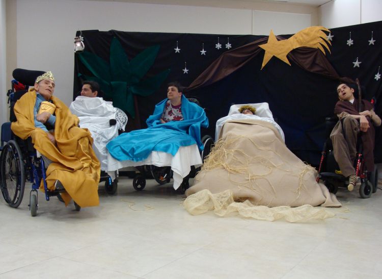 A Viagrande gli ospiti dell’internato danno spettacolo in “La notte di Natale”!